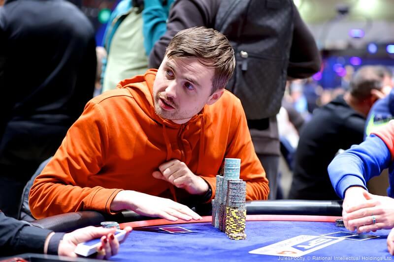 Martin Kabrhel byl na WSOP opět napomínán floormanen