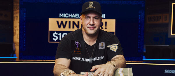 Michael Mizrachi během WSOP 2025 Main Eventu na PokerGO.com