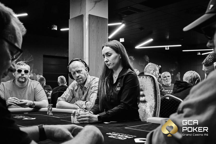 Přijďte si zahrát pokerové turnaje do Grand Casina Aš