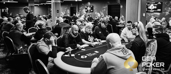 Přijďte si zahrát poker do Grand Casina Aš