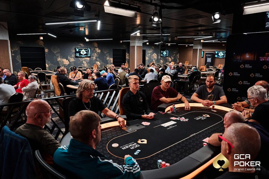 Zahrajte si pokerový turnaj v Grand Casinu Aš
