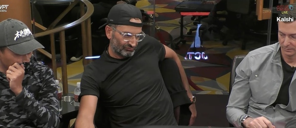 Antonio Esfandiari v casinu Hustler