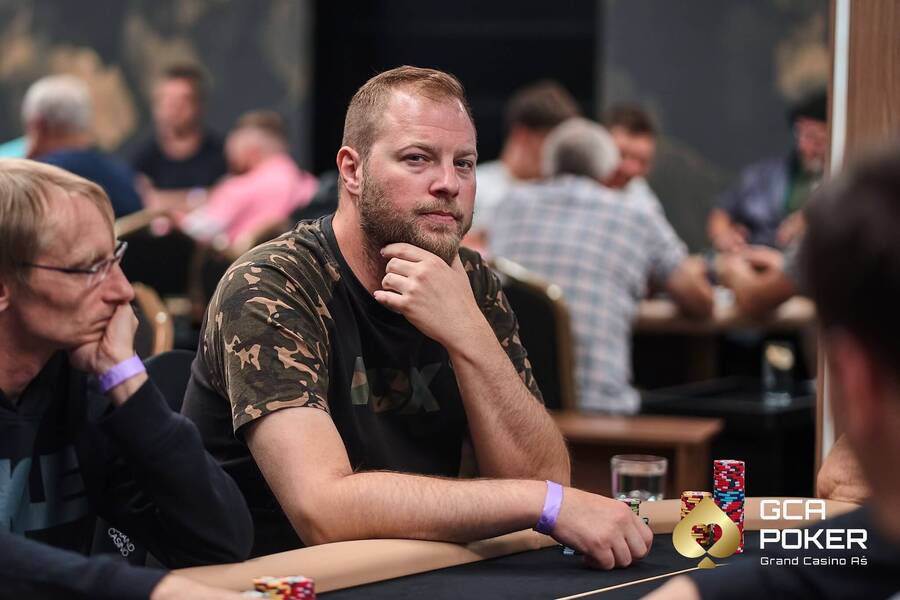 Lukáš Rychetský zatím nejlepším Čechem v Herzdamen Festivalu Grand Casina Aš