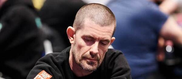 Gus Hansen měl po 12 letech na mušce pokerový titul