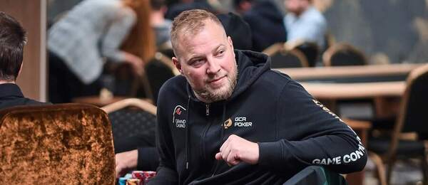 Lukáš Rychetský si v Grand Casinu Aš došel pro 4. místo v Dorfkinder Deepstacku