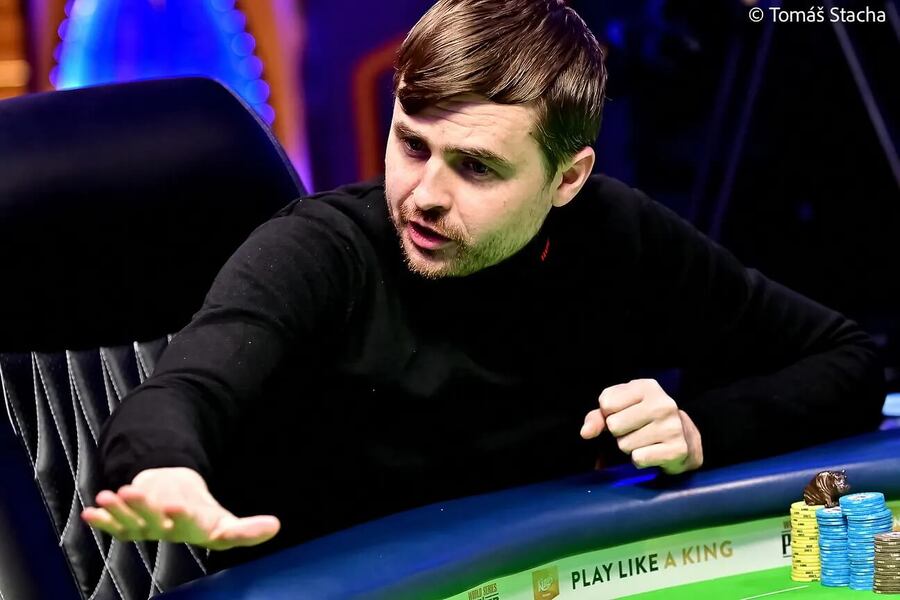 Martin Kabrhel byl ve třetím dni WSOPE Main Eventu opět hodně slyšet