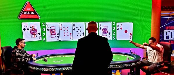 Daniel Pidun poráží Geralda Karlice ve finále WSOPE 2025 Main Eventu