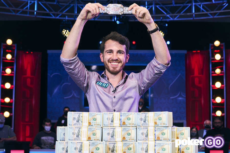 Koray Aldemir v Main Eventu WSOP 2021 od PokerGO.com