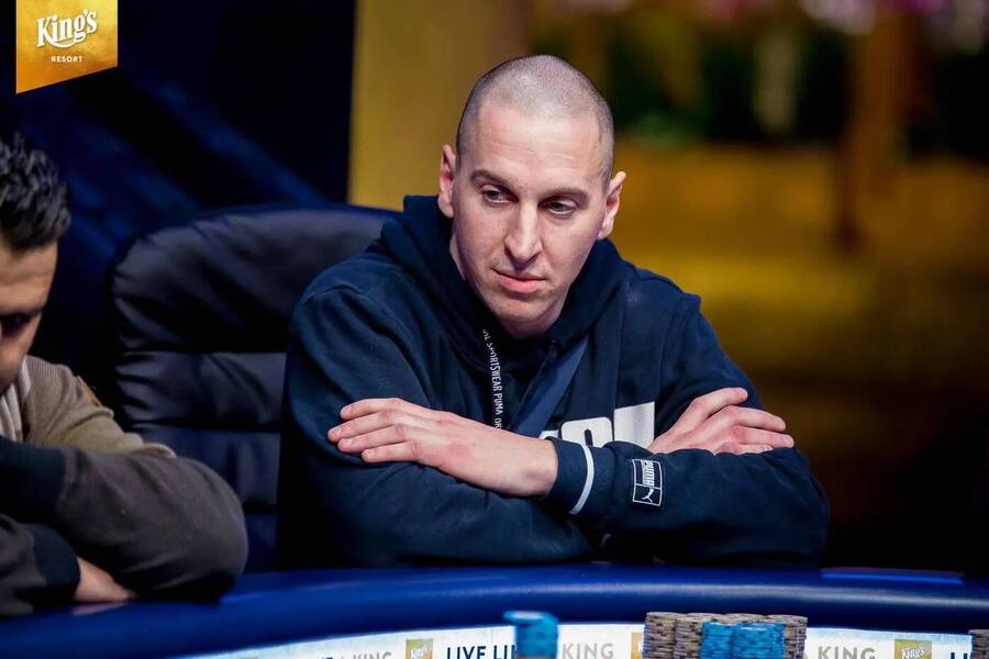 Slavomír Rakovan byl ve finále rozvadovského IPS Main Eventu čtvrtý za €72.000