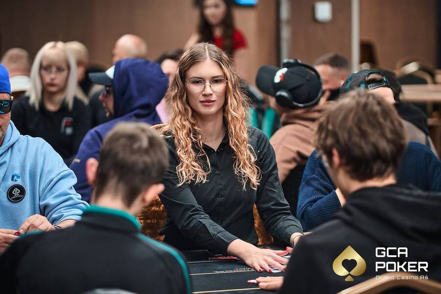 Zahrajte si poker v Grand Casinu Aš