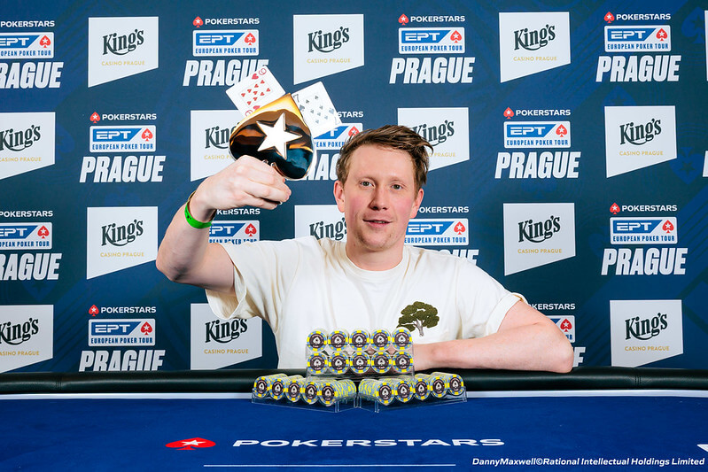 Michal Schuh je šampionem EPT Praha 2025 Freezeoutu s buy-nem €1.100