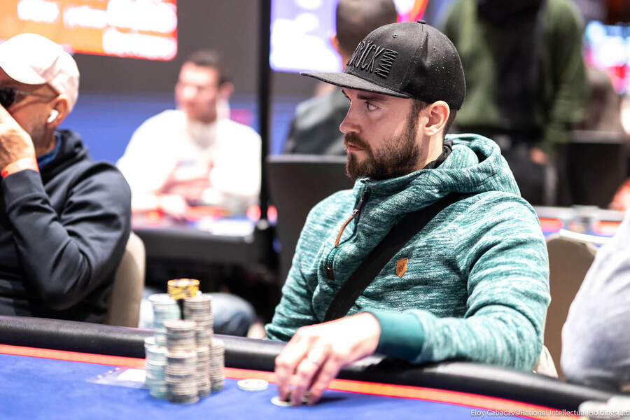 Vítězslav Čech drží před finále EPT Praha PS Open Main Eventu 4. pozici