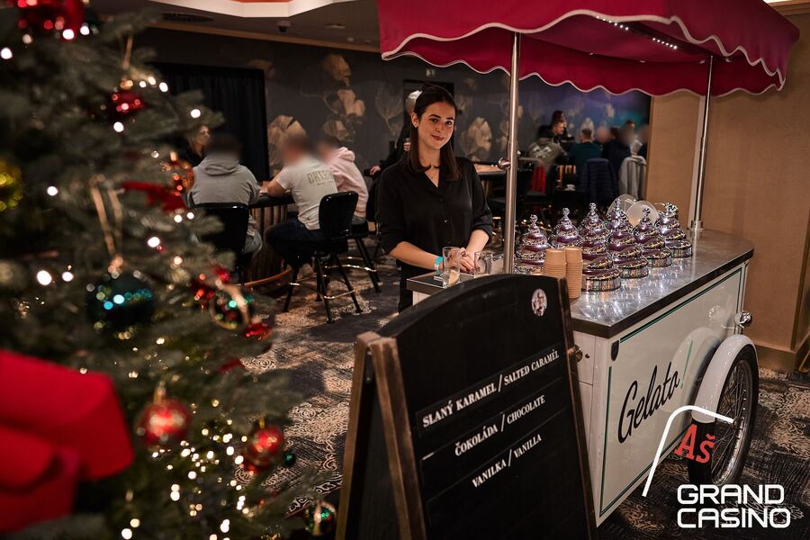 Grand Casino Aš nabízí bohatý raut a občerstvení pro hráče