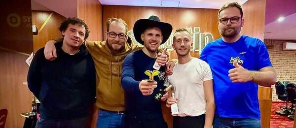 Vítězné foto po turnaji roku v SynotTip Casinu C40