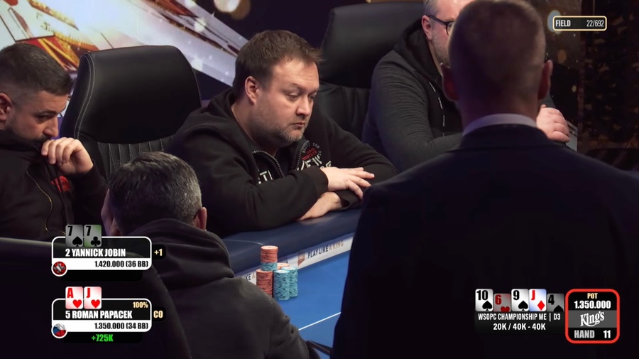 Roman Papáček během WSOPC Main Event Day 3 vytočil AJ do 77 o&nbsp;turnajový život