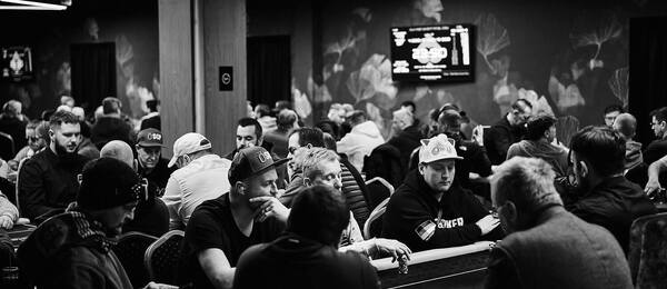 Zahrajte si poker v Grand Casinu Aš