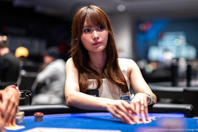 Pražský WSOPE Ladies Championship si zahraje ženská pokerová superstar Shiina Okamoto