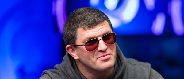 V kauze Leona Tsoukernika byli obviněni dva lidé