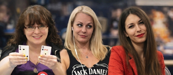 Hrajte úterní PA Srdcová královna event na Fortuna Pokeru