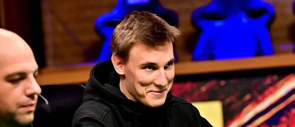 Také Zdeněk Žižka si na EPT Paris 2026 zahraje druhý den Main Eventu