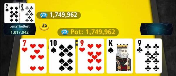 Gustikgs busto handa v PokerArena Eventu na Fortuně