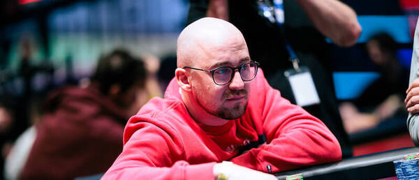 Jiří Kocáb vede českou družinu do Dne 2 Irish Open Main Eventu