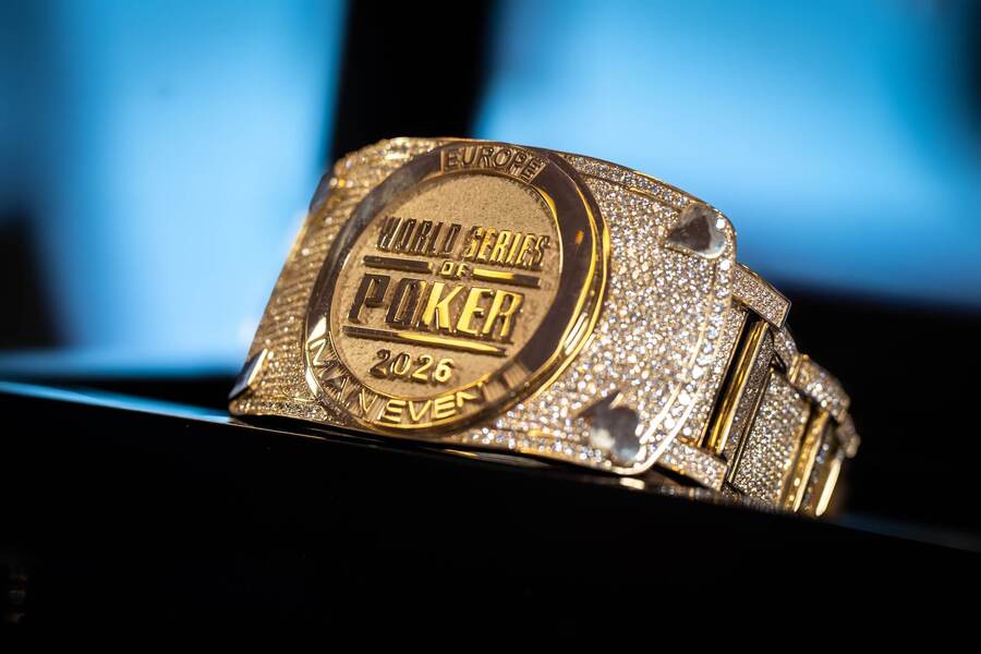Zlatý náramek pro vítěze WSOPE 2026 Main Eventu