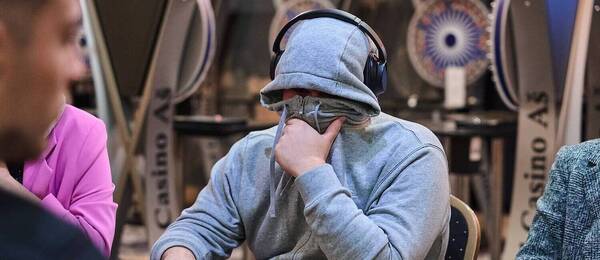 Zahrajte si poker v Grand Casinu Aš