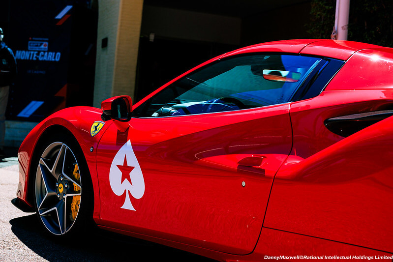 K EPT v&nbsp;Monacu patří i&nbsp;rychlá auta