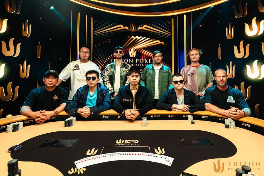Finálový stůl $100K Main Eventu