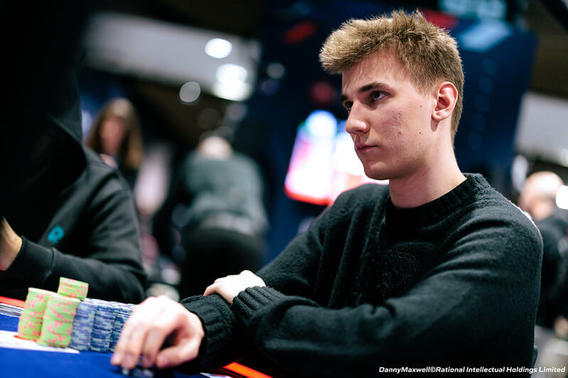 ZZ bojuje v&nbsp;turnaji Event #19: $25.000 High Roller No-Limit Hold'em
