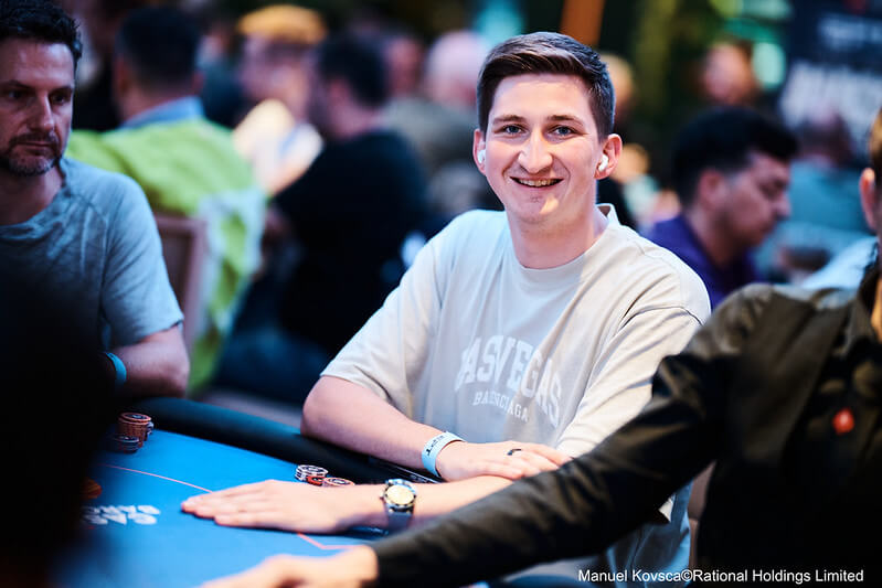 Vítěz PCA 2023 Aliaksandr Shylko