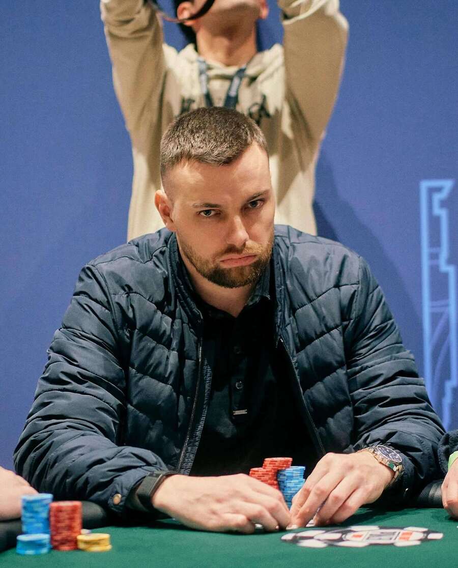 Vítěz WSOP náramku Lukáš Timko postupuje v&nbsp;Mystery Millions