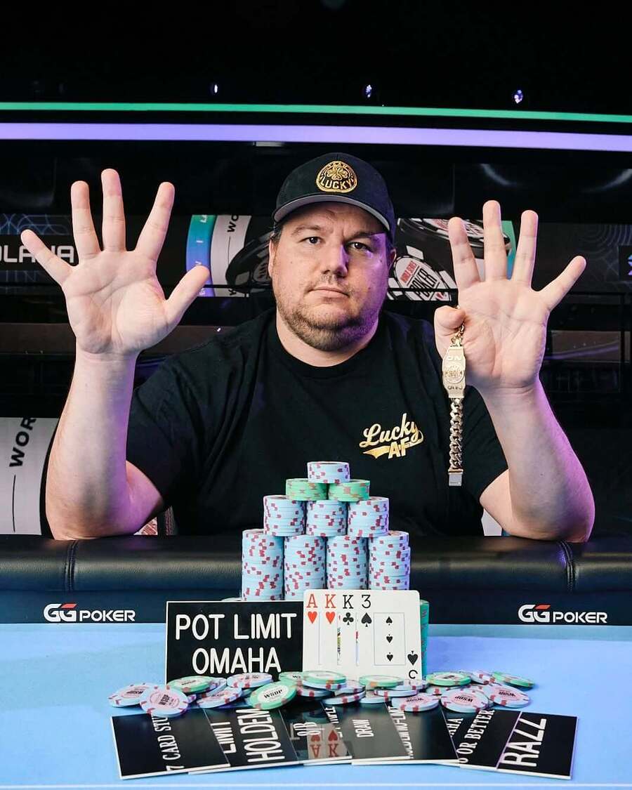 Shaun Deeb vyhrál už devátý náramek na WSOP
