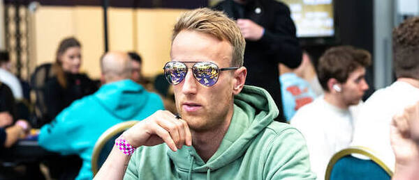 Vlastimil Pustina je mezi českými postupujícími do dne 4 Main Eventu WSOP 2026