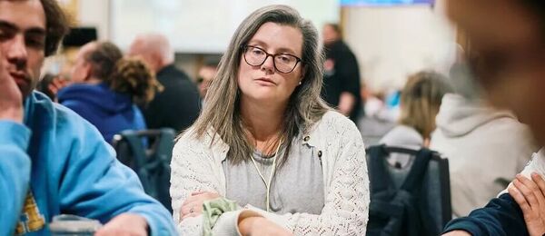 Hannah Tildesley v Main Eventu WSOP 2026