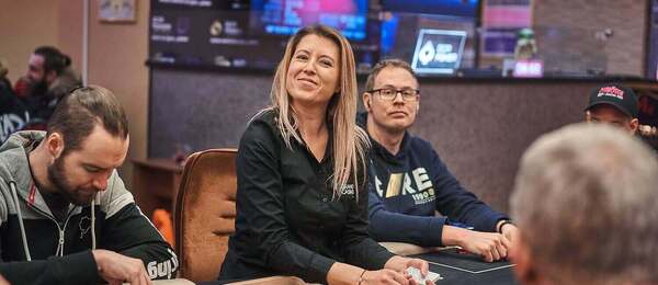 V GCA Aš se hrál klasický Deepstack se 3 Čechy ITM
