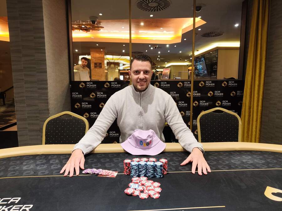 Trofej v&nbsp;NLH PKO ukořistil 08MX15