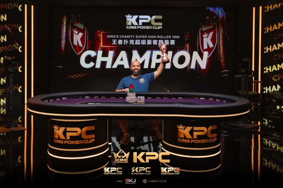 Bryn Kenney s&nbsp;další trofejí