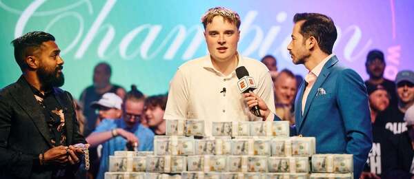 Lucas Jumalon po výhře v Main Eventu WSOP 2026