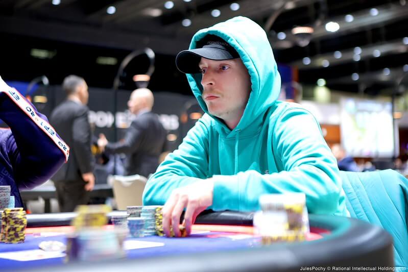 Jakub Štěrba postoupil v&nbsp;€10K EPT High Rolleru