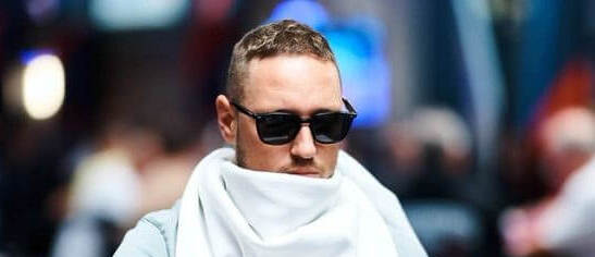 Manuel Ferrari chipleaduje EPT Barcelona Main Event