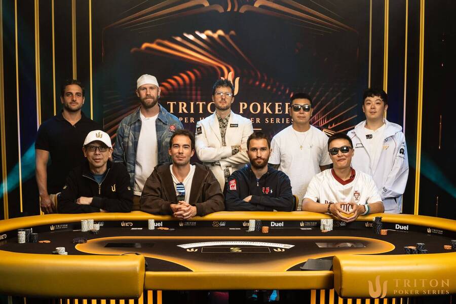 Finálový stůl turnaje Event #10: $200K Triton Invitational
