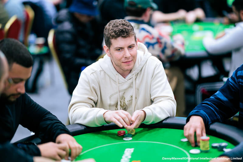 Ari Engel má už 21 prstenů z&nbsp;okruhu WSOP Circuit
