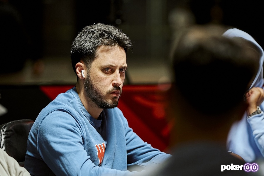 Adrian Mateos na WSOP 2024 od PokerGO.com